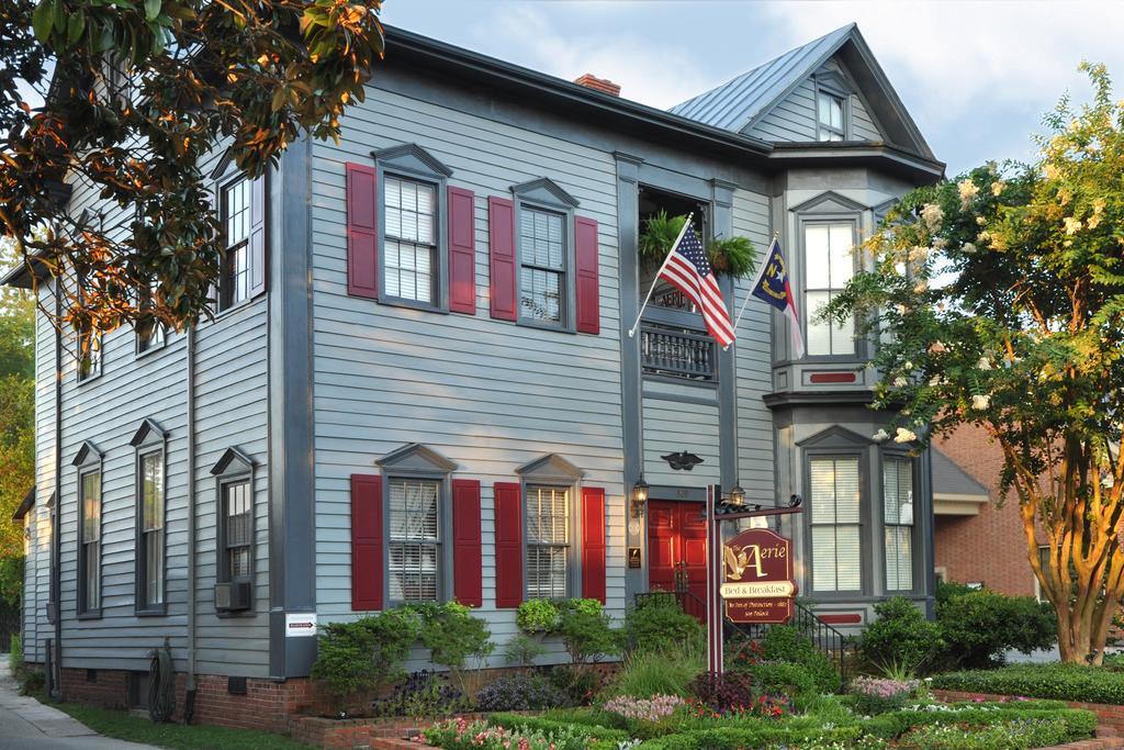 The Aerie Bed & Breakfast New Bern Exterior photo